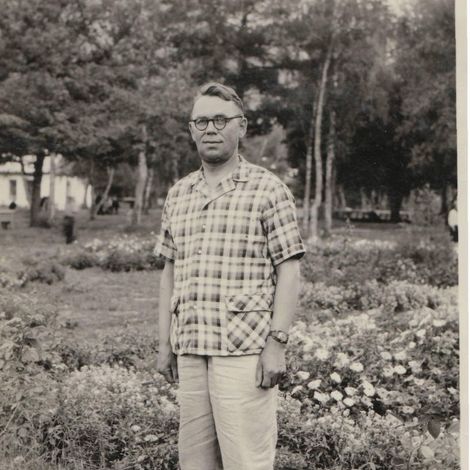 В.Ф. Чабанов, учитель, директор, был в немецком плену.
